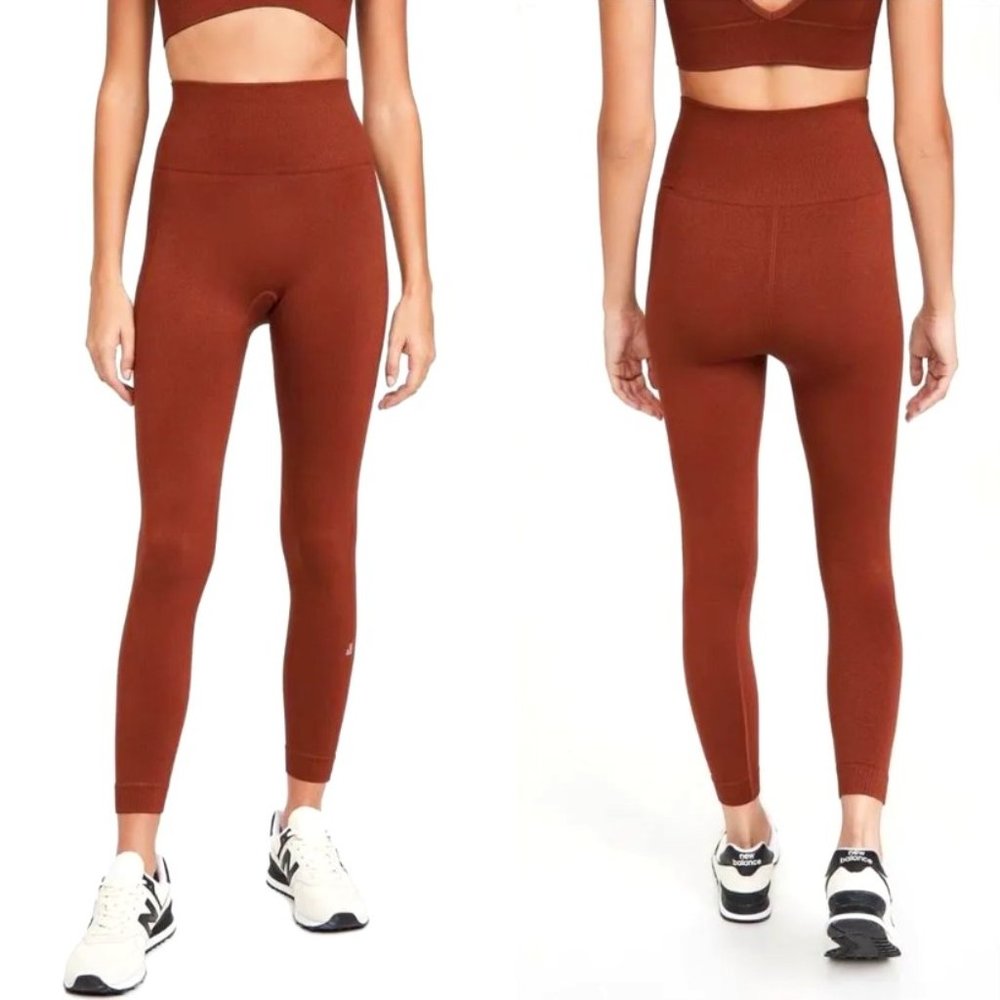 NWT WeWoreWhat Seamless Circular Knit Cinnamon Stick Leggings XL Revolve